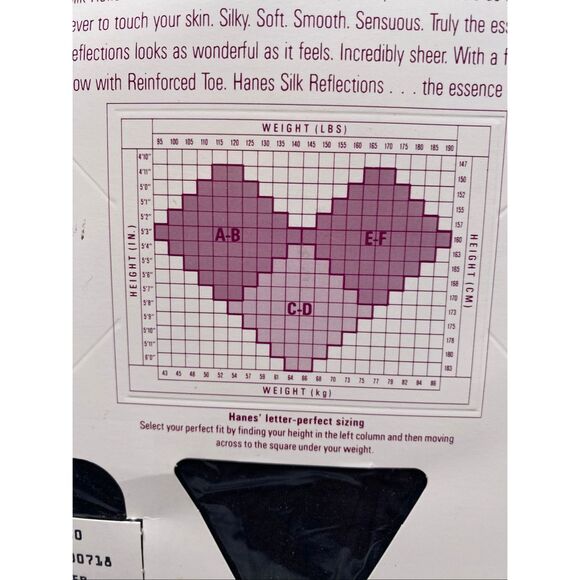 Hanes Silk Reflections Pantyhose Jet Size CD Style 718 Reinforced Toe Vintage - Picture 3 of 5